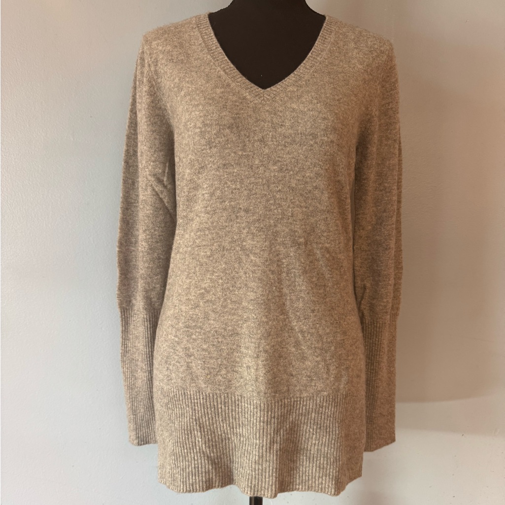 Mark Shale 100% Cashmere V Neck Sweater Women’s Medium